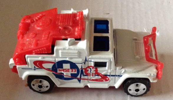 Hummer De Rescate - Machtbox toy car collectible - Main Image 2