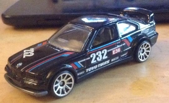 BMW M3 GTR (’94)  toy car collectible - Main Image 2