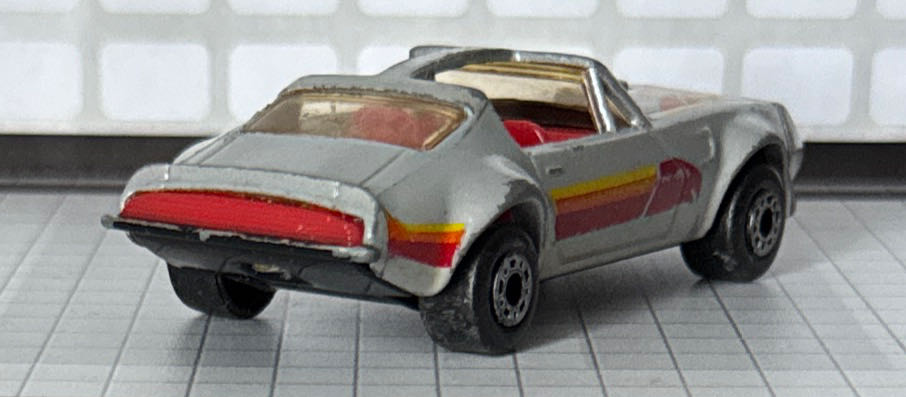 Pontiac Firebird - MBX Mainline toy car collectible - Main Image 3
