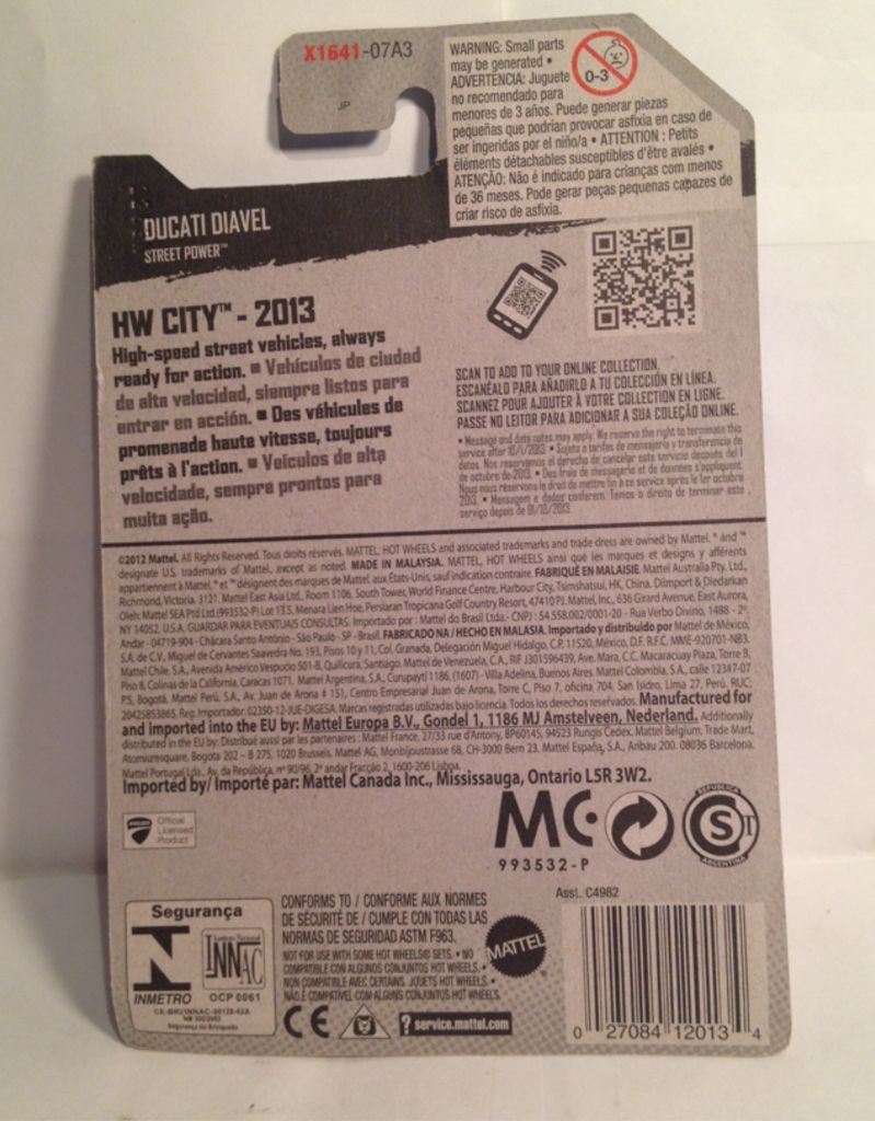 2013 HW City  - HW City Street Power toy car collectible - Main Image 2