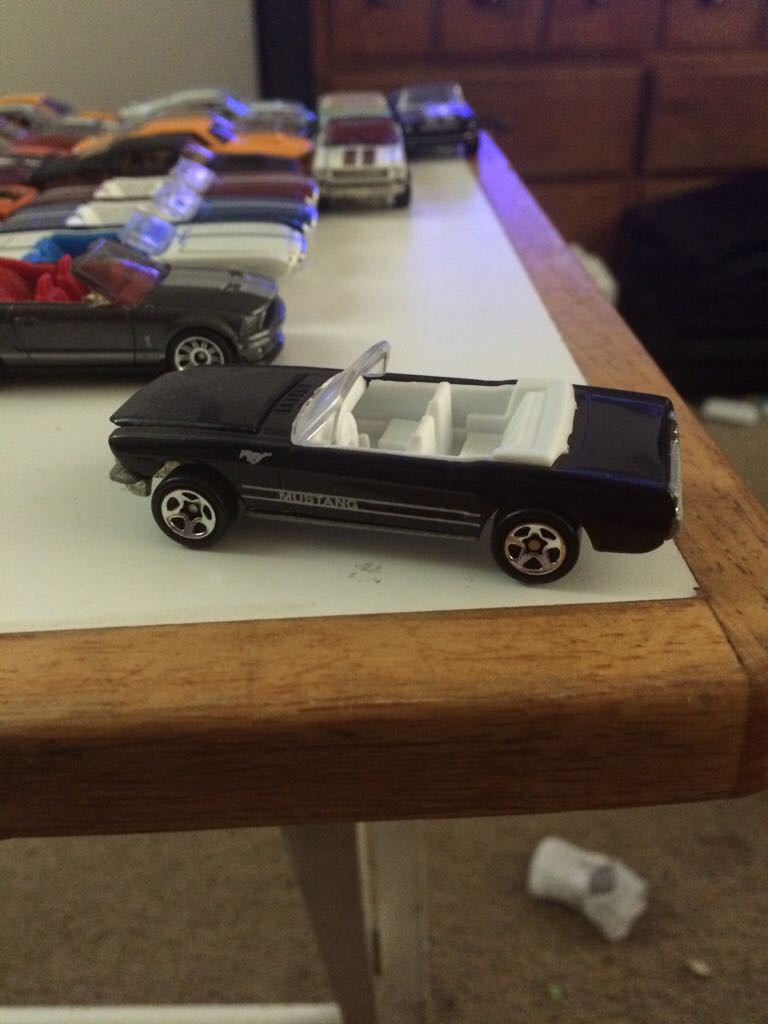 65 Ford Mustang Convertible  toy car collectible - Main Image 2