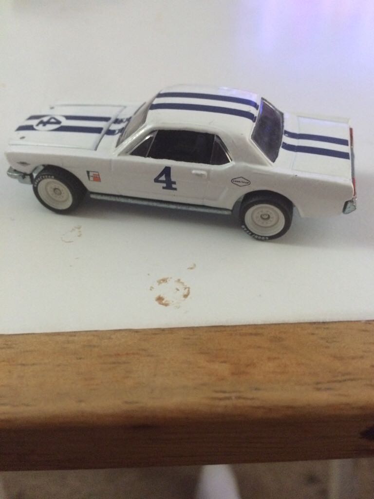 Ford Mustang Coupe  toy car collectible - Main Image 2