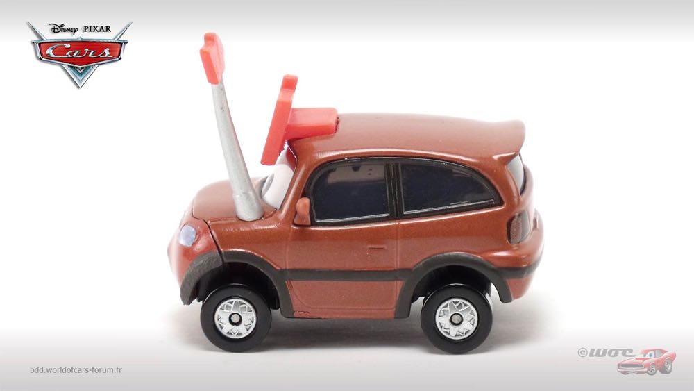 Darrell Cartrip - (2014 - World of Cars) RSN - RACING SPORTS NETWORK (8) toy car collectible - Main Image 4