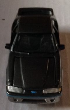 1980 Mustang 5.0 Gris - Johnny Lightning toy car collectible - Main Image 1