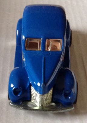 Patrulla Ford Ltd Negro Con Techo Crema