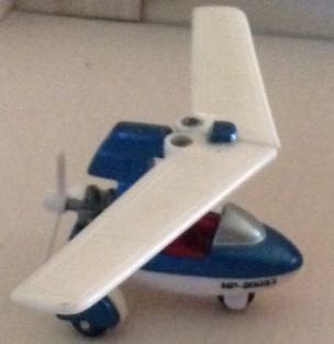 Aero Junior - Machtbox toy car collectible - Main Image 2