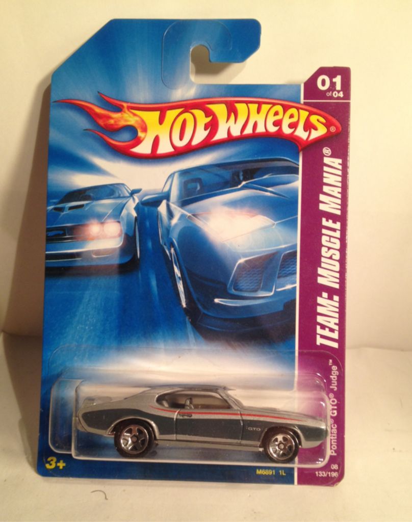 Tomica Hongkong Taxi: Blue Toyota Crown Comfort Taxi