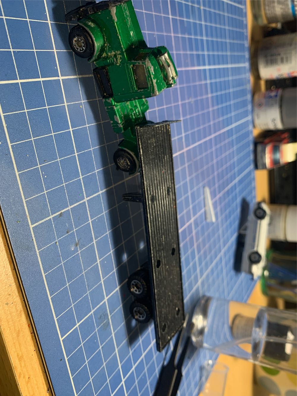 Long Haul Verde Plataforma - Machtbox toy car collectible - Main Image 3