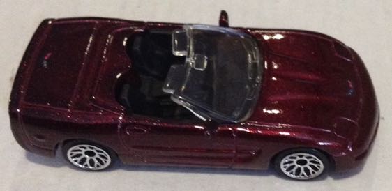 Corvette 2000 - Machtbox toy car collectible - Main Image 2