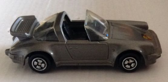 Porche 911 SC Targa Gris Convertible - Corgi Juniors toy car collectible - Main Image 2