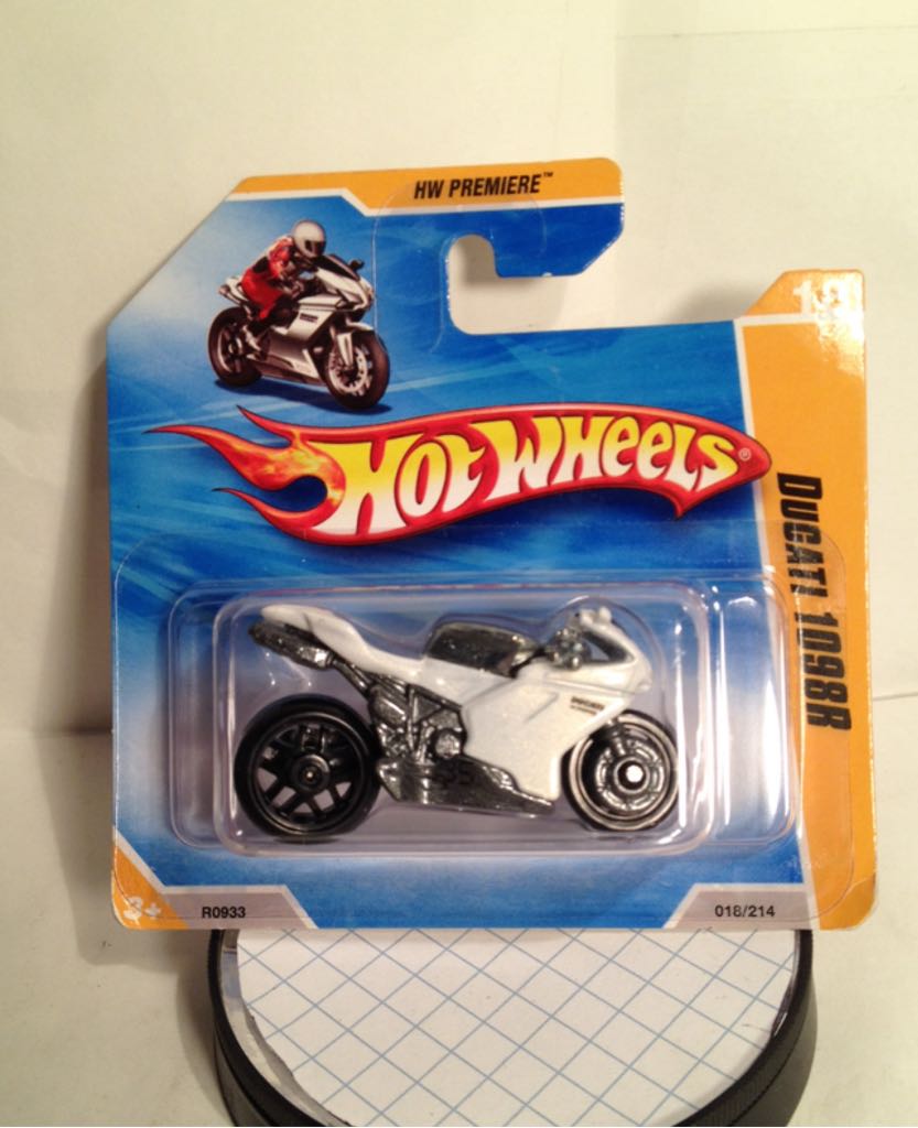 2010 New Models - New Models / HW Premier toy car collectible - Main Image 1