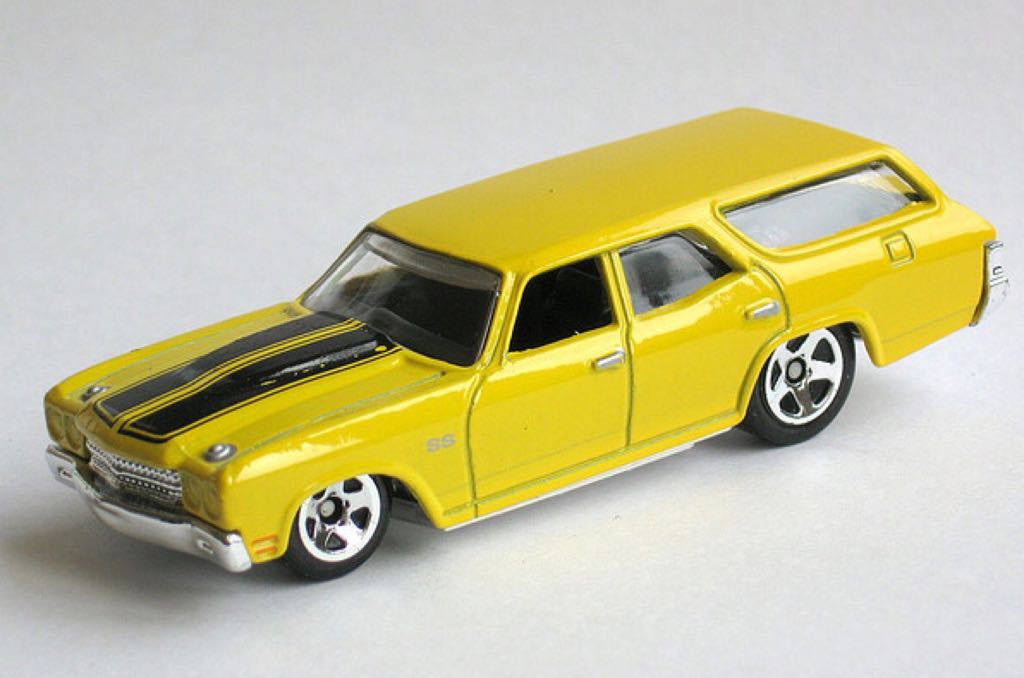 ’70 Chevelle SS Wagon - HW Daredevils toy car collectible - Main Image 1