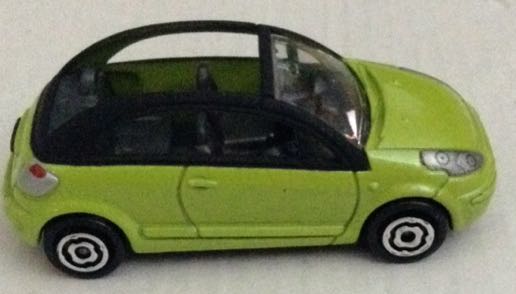 Citroen C3 Pluriel Verde - Majorette toy car collectible - Main Image 2