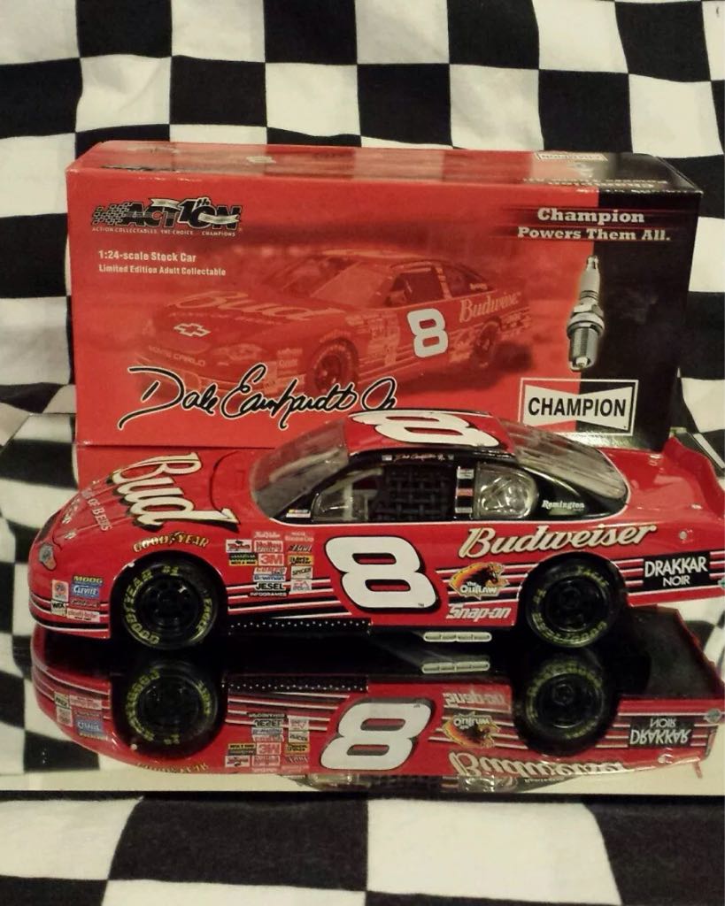 Dale Earnhardt Jr. - NASCAR Winston Cup Series toy car collectible - Main Image 1