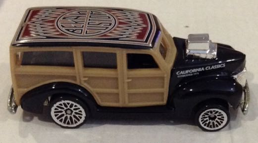 Camioneta Woody 1950 Negra - Hot Wheels toy car collectible - Main Image 2