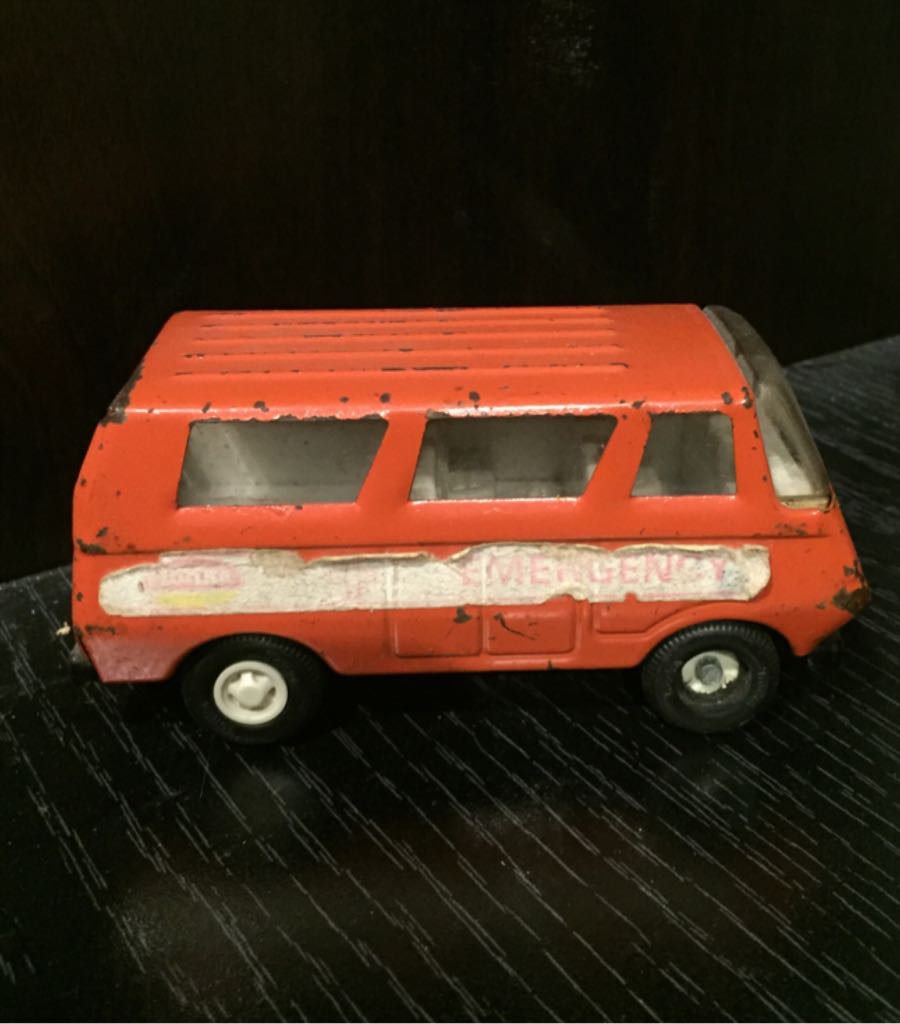 Tonka Ambulance  toy car collectible - Main Image 2