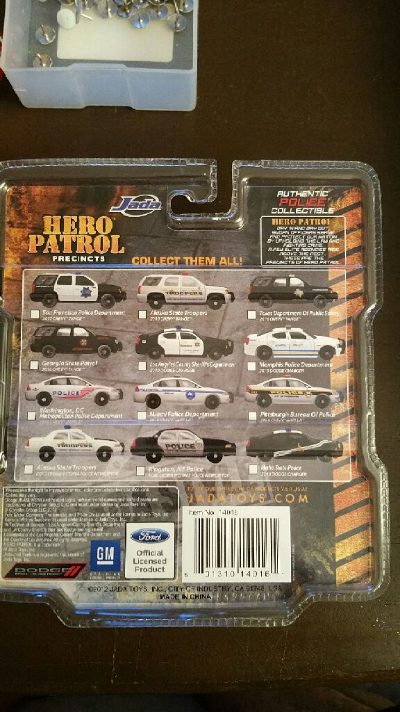 2010 chevy tahoe  toy car collectible - Main Image 2