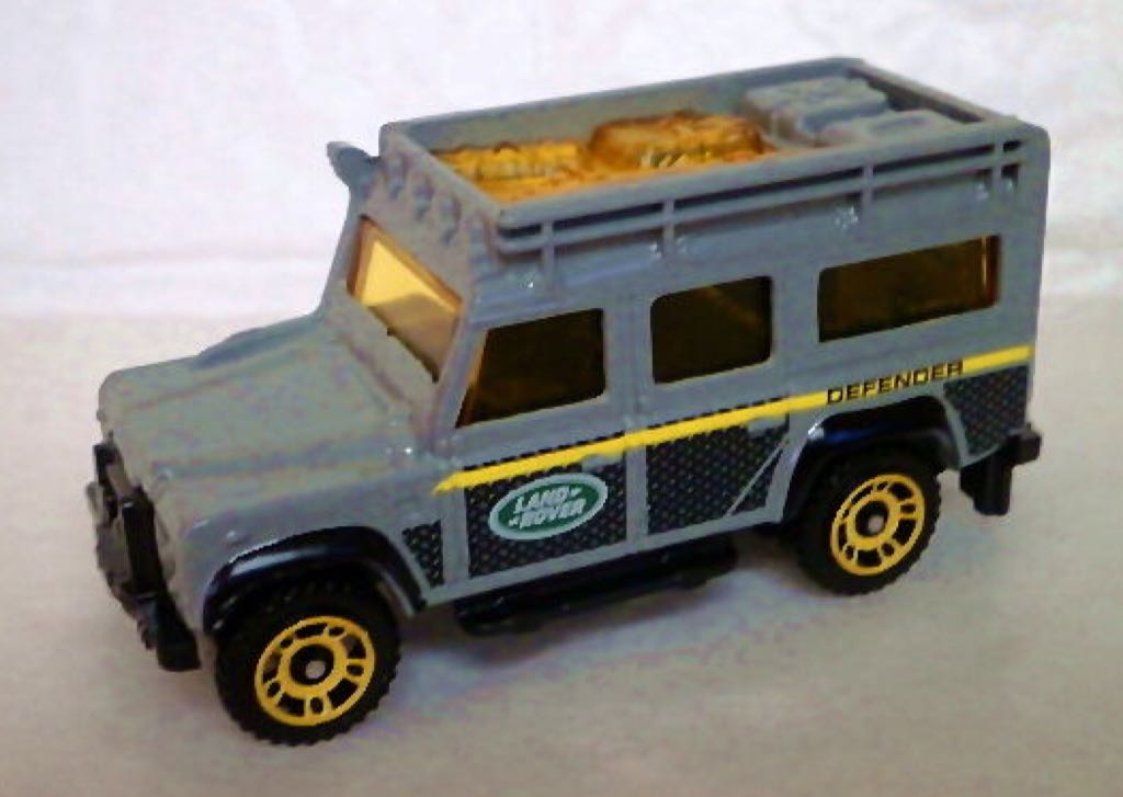 MB Land Rover Defender 110 - Matchbox MBX Explorers toy car collectible - Main Image 2
