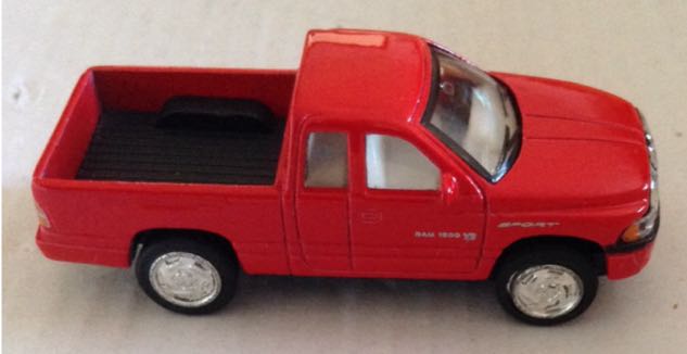 Dodge Ram 4x4 Pick Up Roja - Kinsmart toy car collectible - Main Image 2