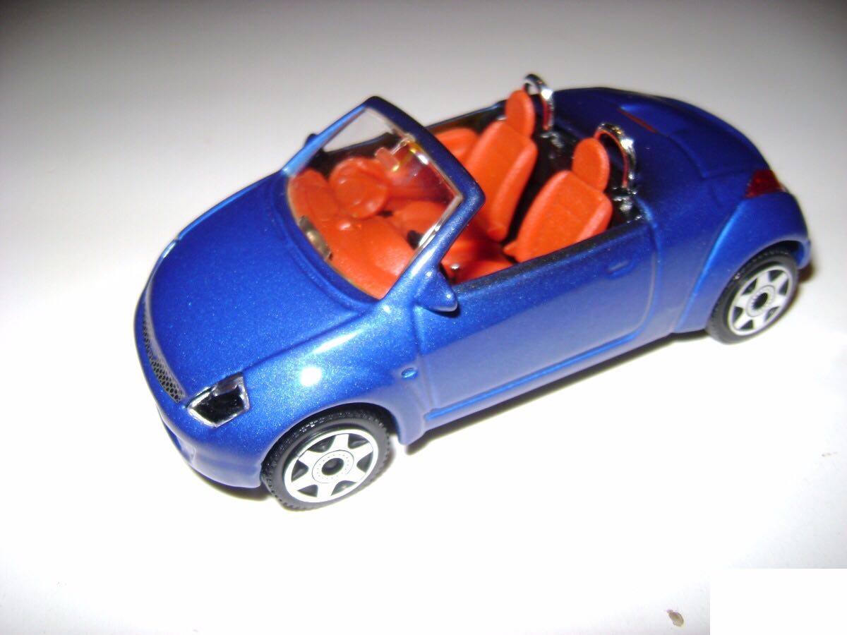 Ford Street KA Convertible - Street Fire toy car collectible - Main Image 3