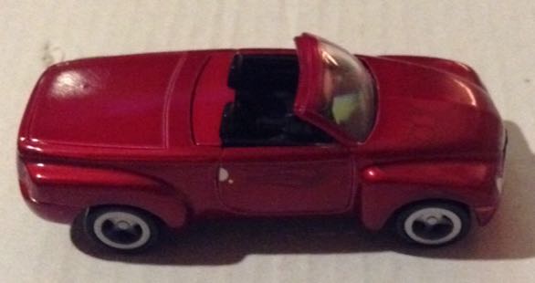 Camioneta Chevy SSR Roja - Johnny Lightning toy car collectible - Main Image 2