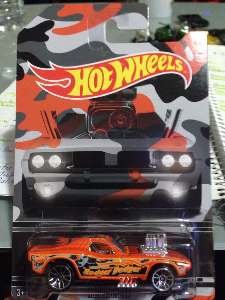 Rodger Dodger - 2015 Camouflage Series toy car collectible - Main Image 1