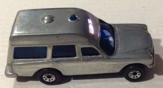 Ambulancia Mercedes Benz 2200 Plata - Hot Wheels toy car collectible - Main Image 2