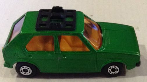 Volkswagen Golf Verde - Machtbox toy car collectible - Main Image 2