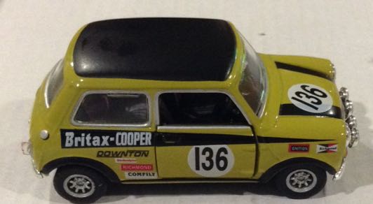 Mini Cooper Verde - Hongwell toy car collectible - Main Image 2