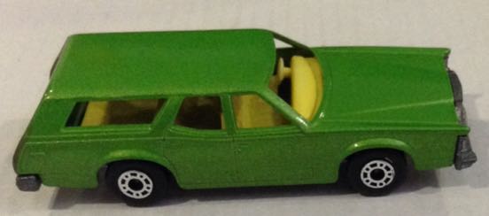 Camioneta Ford Cougar Villager Verde - Machtbox toy car collectible - Main Image 2