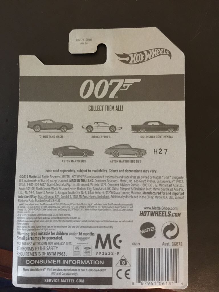 Lotus Esprit S1 - 007 James Bond toy car collectible - Main Image 2