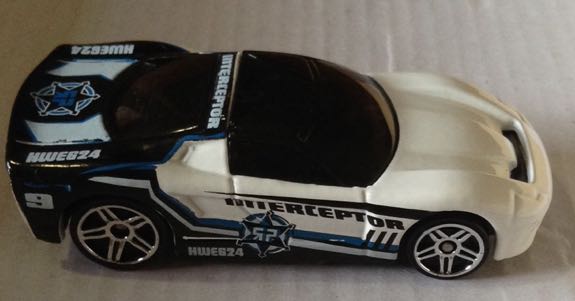 Patrulla 40 Somethin Blanca - Hot Wheels toy car collectible - Main Image 2