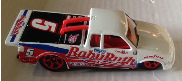 Camioneta Pro Stock Chevy S10 Blanca - Hot Wheels toy car collectible - Main Image 2