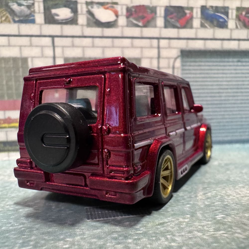 Mercedes Benz G Class - Maisto toy car collectible - Main Image 3
