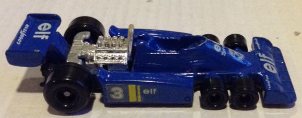 Tyrrell P-34 F-1 Seis Ruedas Azul  - Tomica toy car collectible - Main Image 2