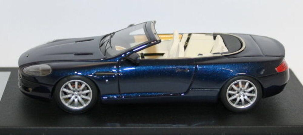 Aston Martin DB9 Volante - Aston Martin toy car collectible - Main Image 2