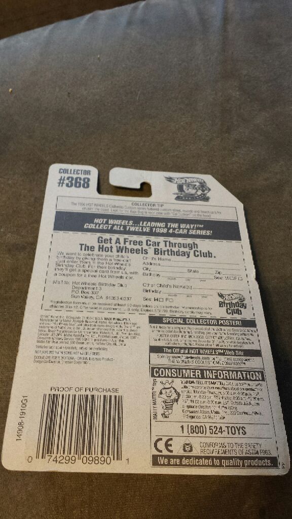 1970 Dodge Charger Daytona - 1998 Mainline Cars toy car collectible - Main Image 2