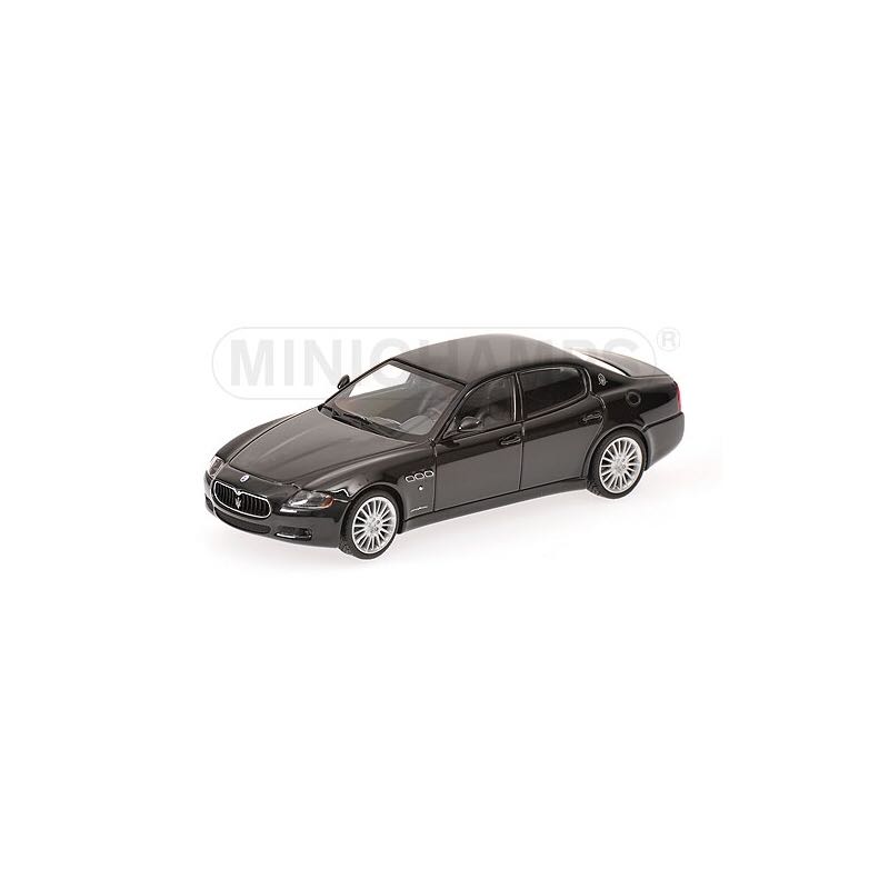 Quattroporte V Sport GTS - Maserati toy car collectible - Main Image 1