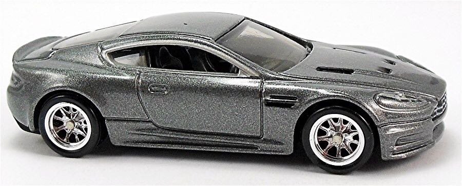 James Bond: Aston Martin DBS - 007 James Bond toy car collectible - Main Image 2