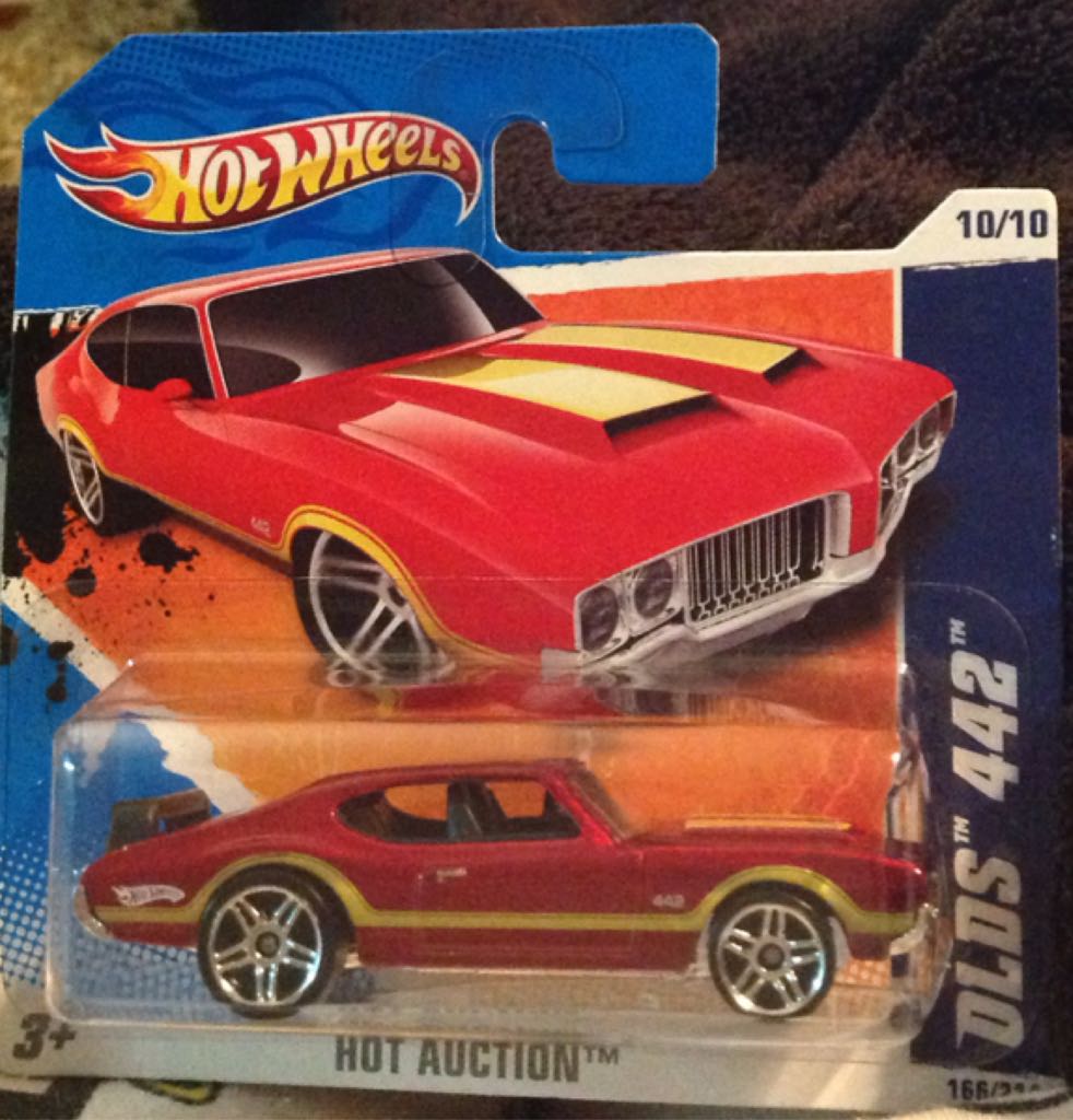 TOMICA 107 - Toyota Voxy