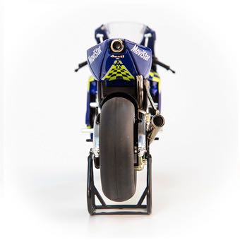 Honda RC211V, Sete Gibernau, 2004, Altaya, 1/12 - Motos De Competicion toy car collectible - Main Image 2