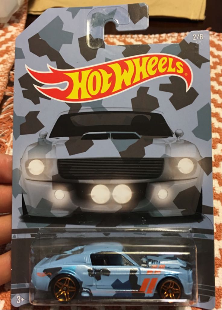 ’67 Shelby Gt-500 - 2015 Camouflage Series toy car collectible - Main Image 1