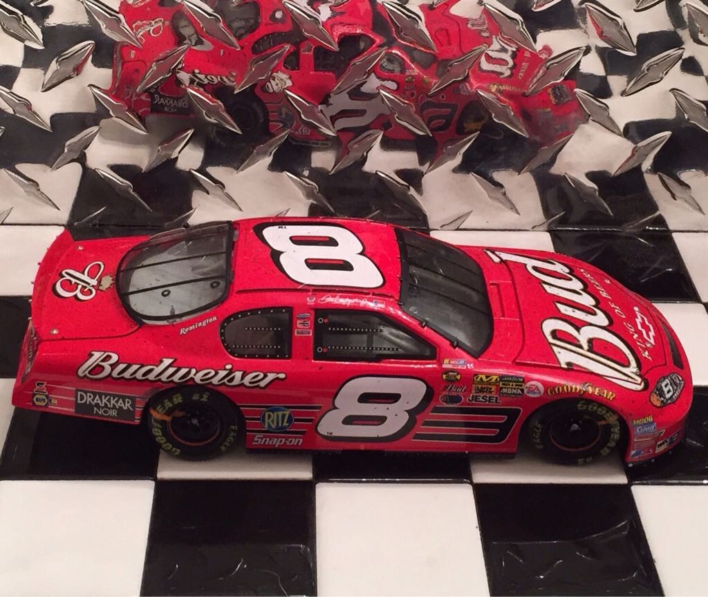 Dale Earnhardt Jr. - NASCAR Nextel Cup Series toy car collectible - Main Image 2