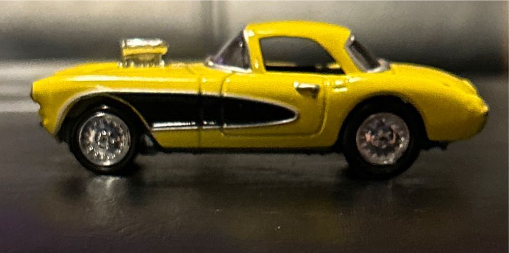 1957 Corvette - Street Freaaks toy car collectible - Main Image 2