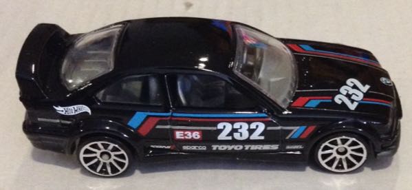 BMW M3 GTR Negro 1994 - Hot Wheels toy car collectible - Main Image 2
