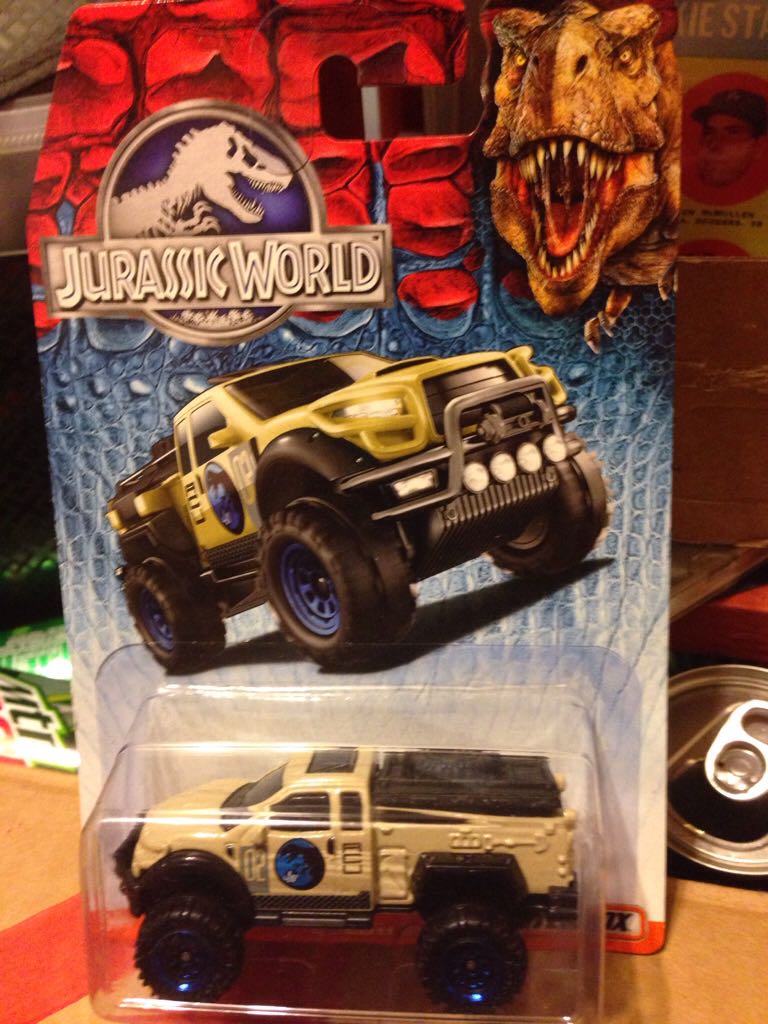 Matchbox Jurassic Word Questor  toy car collectible - Main Image 1