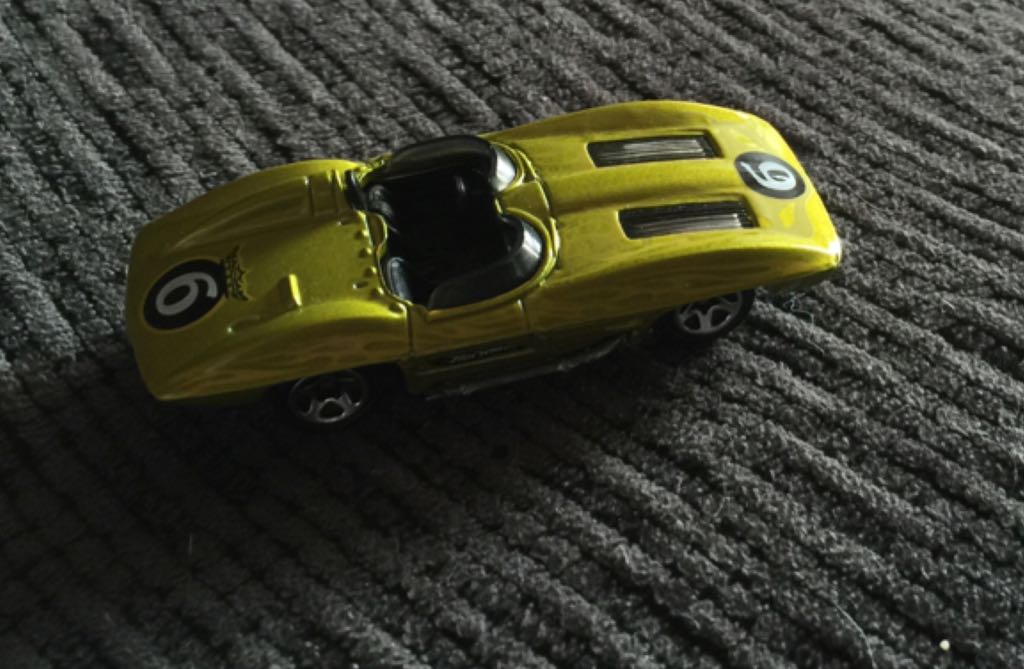 Corvette Stingray  toy car collectible - Main Image 2