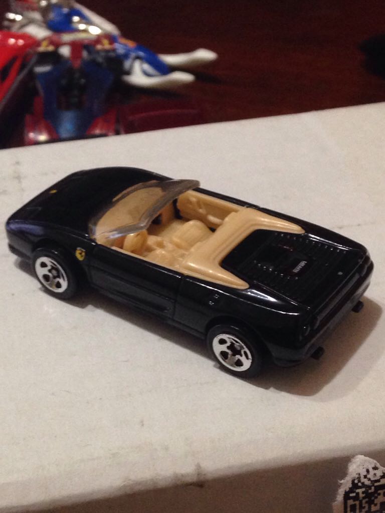 Ferrari F355 Spider  toy car collectible - Main Image 2