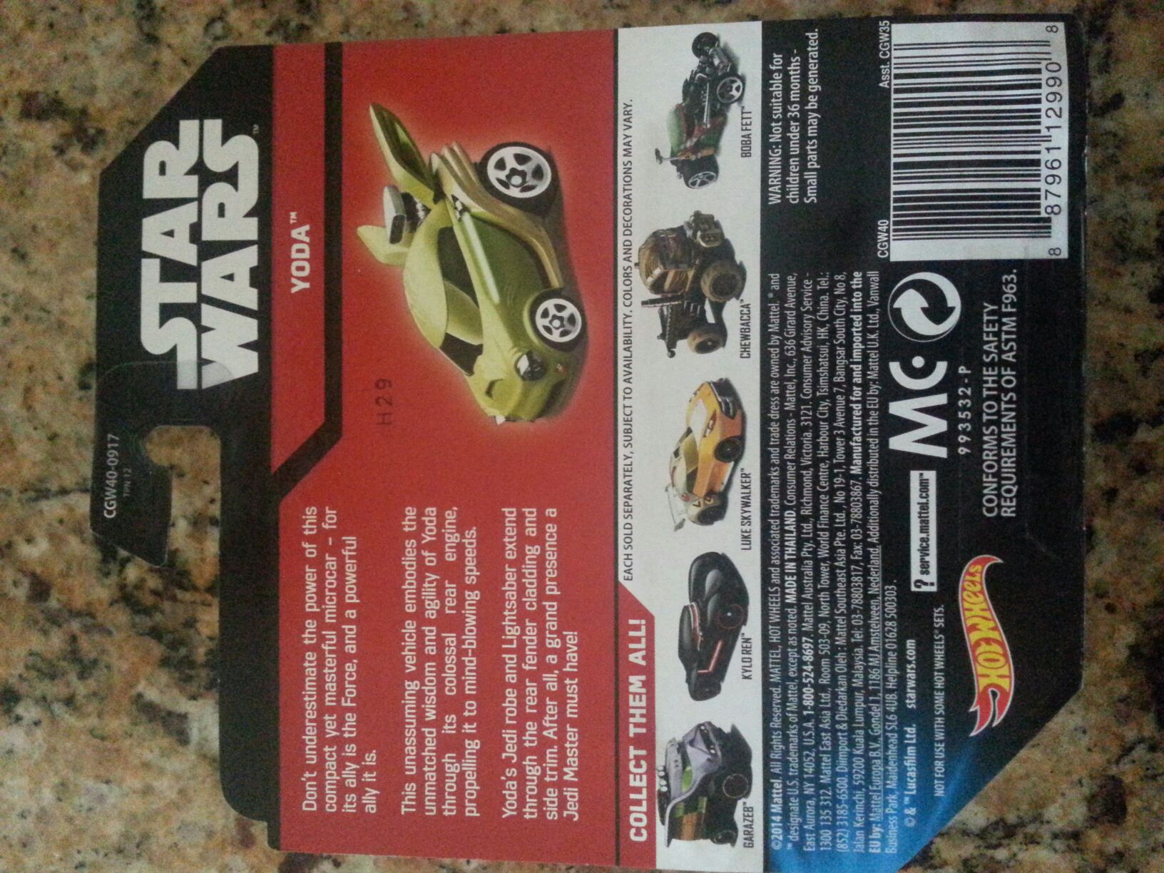 Star Wars Yoda - 2015 HW Star Wars toy car collectible - Main Image 2