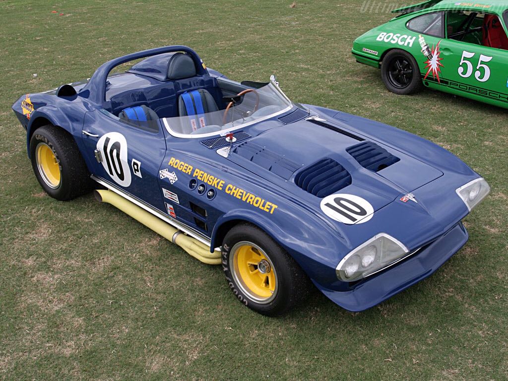 Chevy ‘63 Corvette Grand Sport Roadster - HW Race toy car collectible - Main Image 2